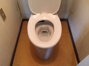 トイレ汚物詰まり